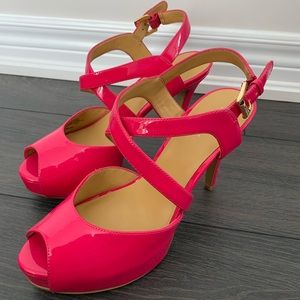 Fish is Platform Heels with Straps